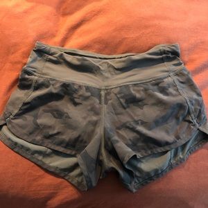 Lululemon Speed Short 2.5”